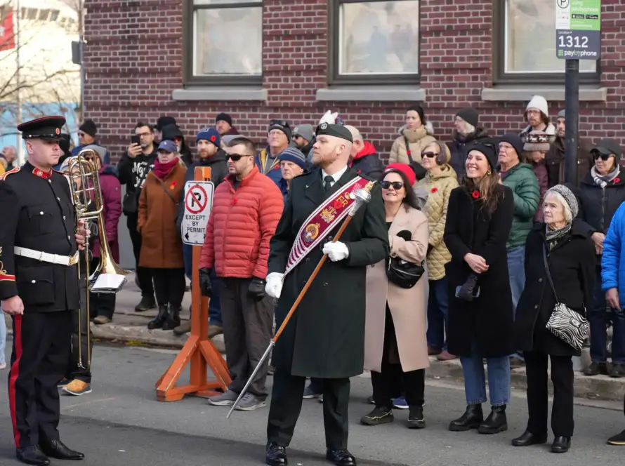 Can PR Become Police in Canada? 2025 Provincial Guide